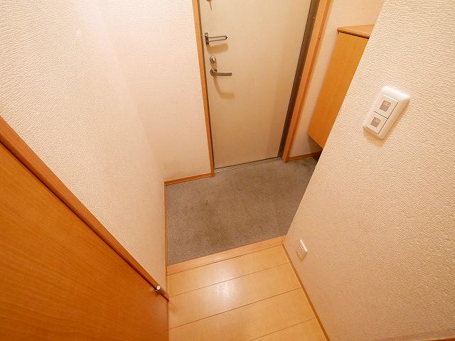 玄関　明るい玄関です