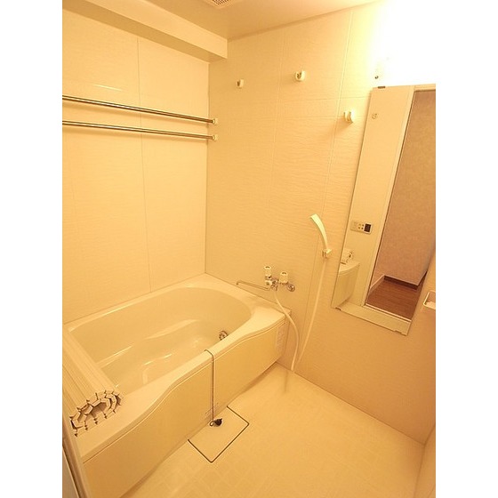 バス・シャワールーム　浴室