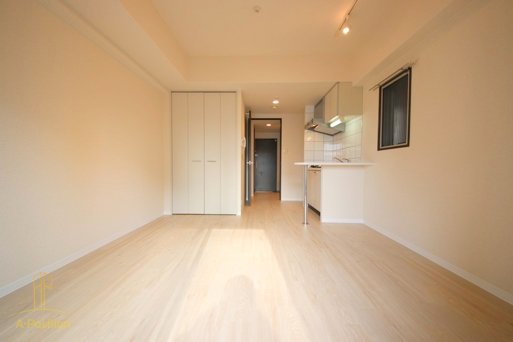 居室・リビング　アーバンフラッツ上町