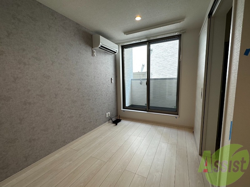 居室・リビング　８．７帖のＬＤＫになります。伸び伸び出来そうですね。