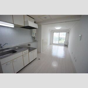 居室・リビング　★初期費用2万円！★西18丁目駅徒歩圏の好立地！ネット無料！