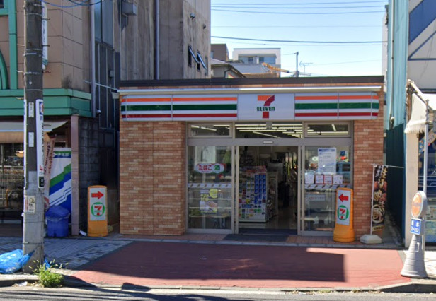 コンビニ　セブンイレブン（コンビニ）まで289m