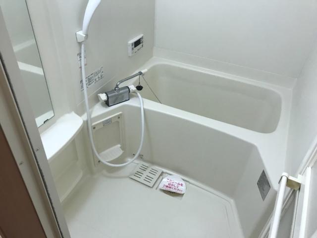 バス・シャワールーム　バス
