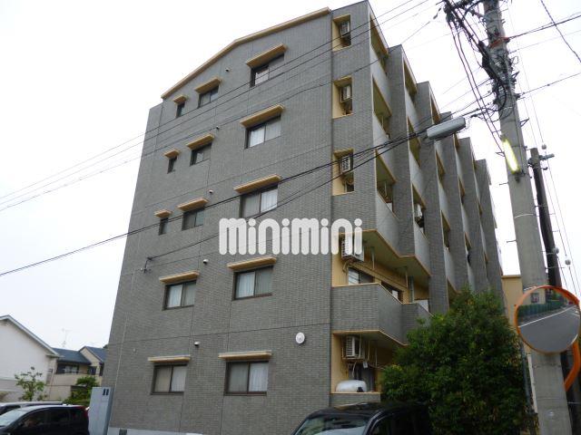 建物外観　主要道路へのアクセス環境が良いエリアにです