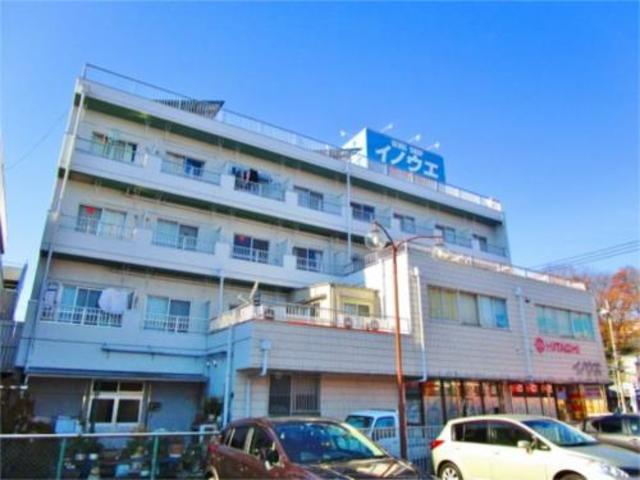 建物外観　１階はオーナーさんの電機店
