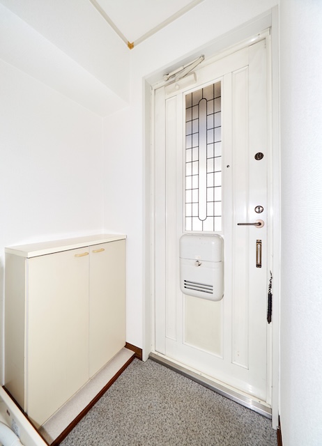 玄関　シューズボックスあります