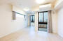 居室・リビング　別部屋参考写真になります