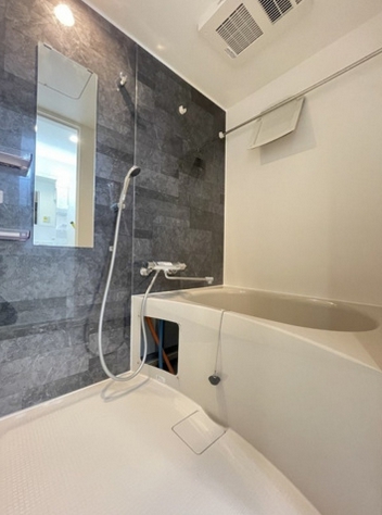 バス・シャワールーム　風呂