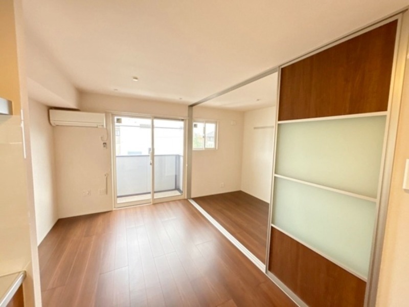 居室・リビング　図面と現状に相違がある場合には現状を優先