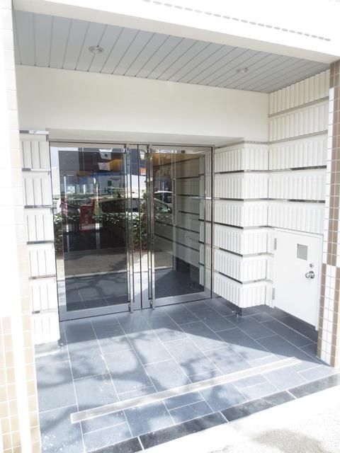エントランス　★入口★