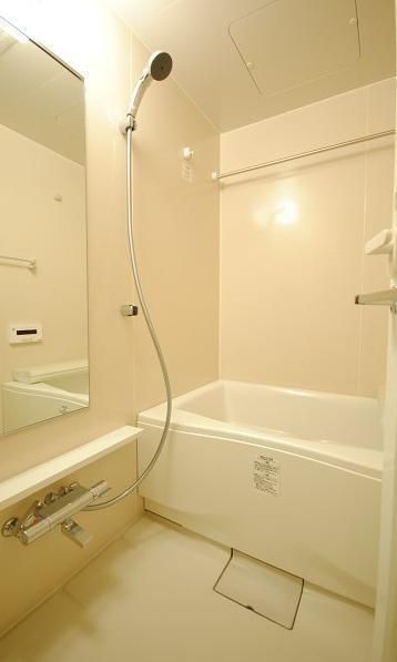 バス・シャワールーム　★綺麗な浴室★