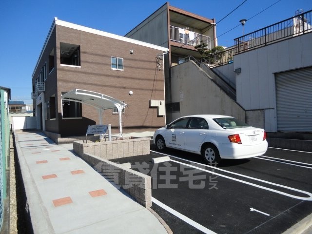 建物外観　外観写真（昼）