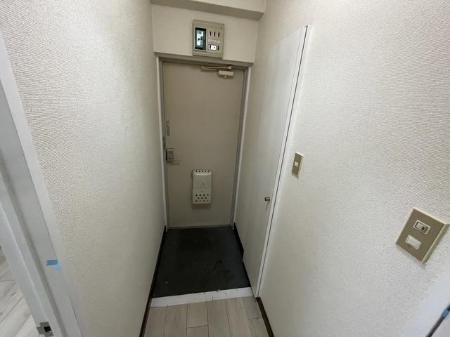 玄関　別部屋参考写真です