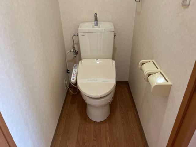 トイレ　シャワー付トイレ