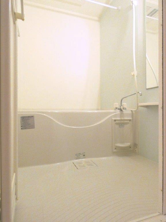 バス・シャワールーム　図面と現状に相違がある場合には現状を優先