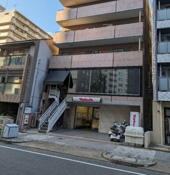 飲食店　やきにく旭（飲食店）まで504m