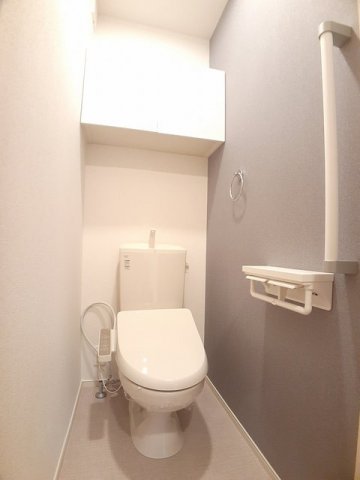 トイレ　コンパクトで使いやすいトイレです