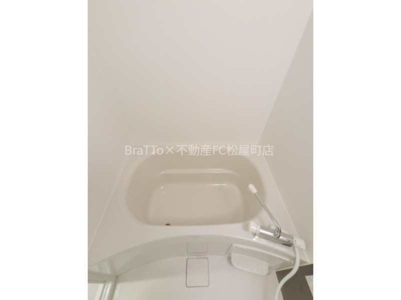 バス・シャワールーム　バス（浴室乾燥機付）