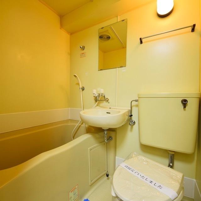 バス・シャワールーム　バス