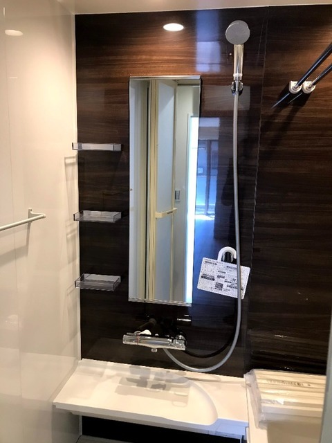 バス・シャワールーム