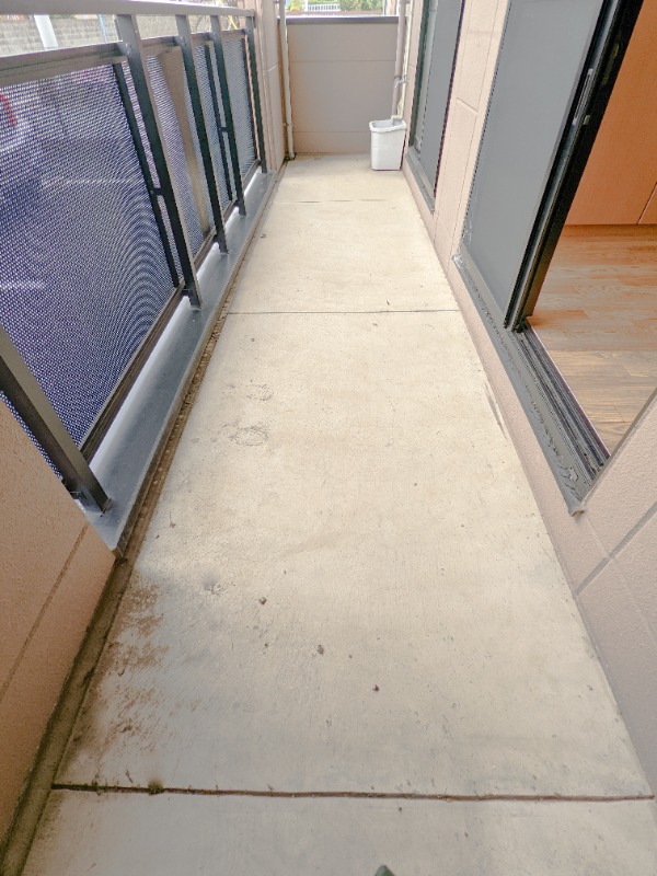 バルコニー　図面と現状に相違がある場合には現状を優先