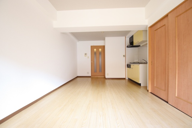 居室・リビング　※別室の参考写真の為、現況優先です。