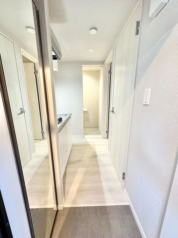 玄関　玄関　シューズボックス付