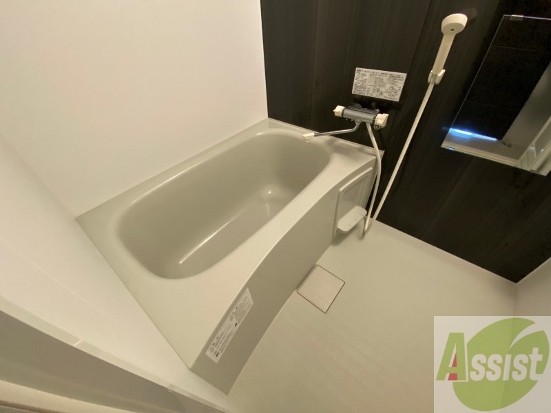 バス・シャワールーム　お風呂です！一日の疲れを癒してくださいね！