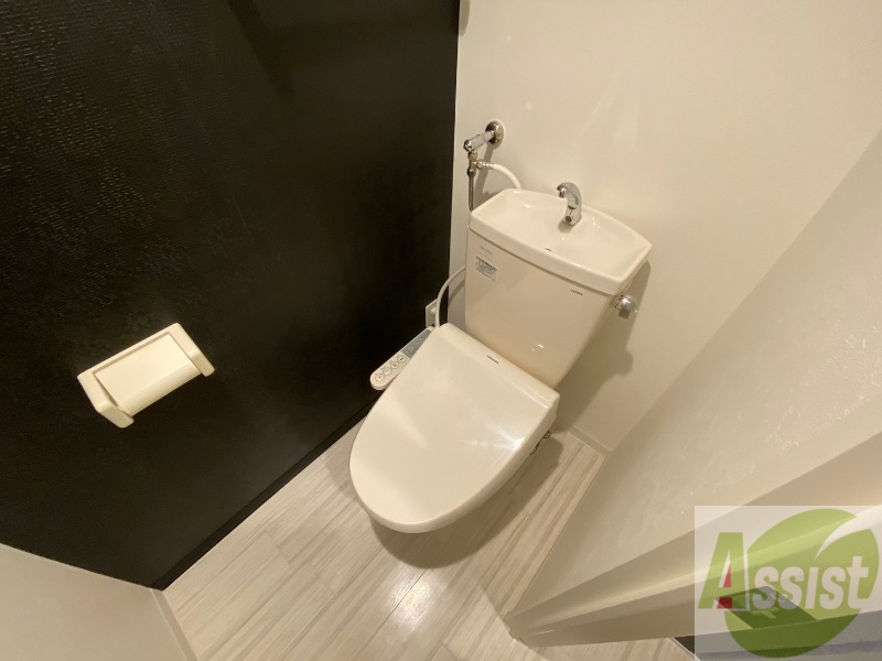 トイレ　ウォシュレット機能がついたトイレ。安心して使用できますね。