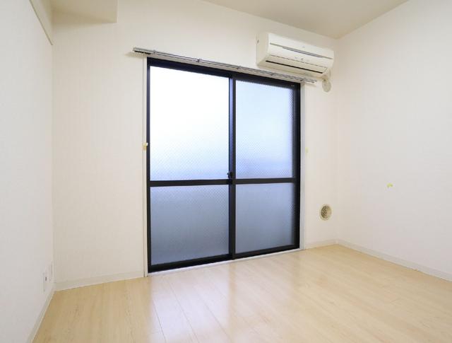 居室・リビング　居室