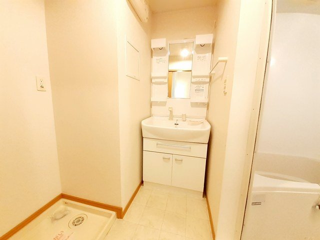 洗面設備　広い洗面スペース