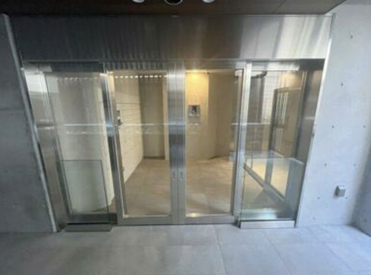 エントランス　☆エントランス☆