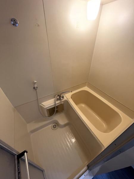 バス・シャワールーム　ゆっくり入れるお風呂
