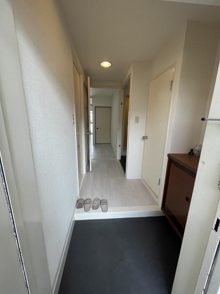 玄関　来客があっても安心の玄関ホール！