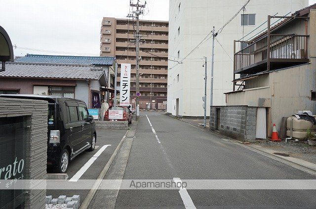 その他　前面道路（その他）まで5m