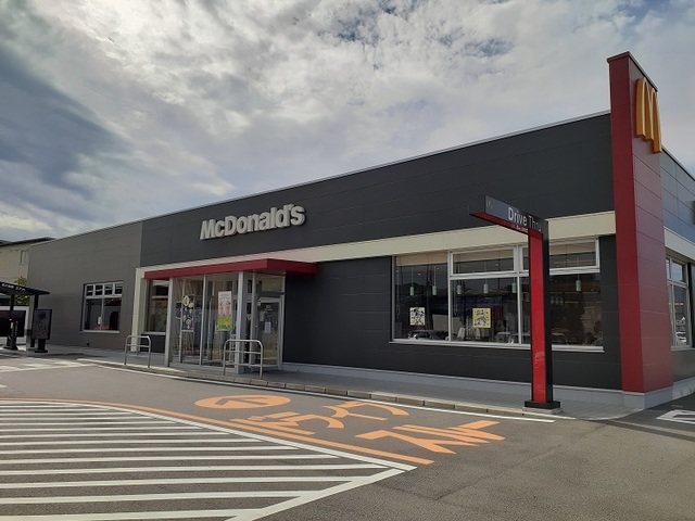 飲食店　マクドナルド 備後府中店（飲食店）まで1250m