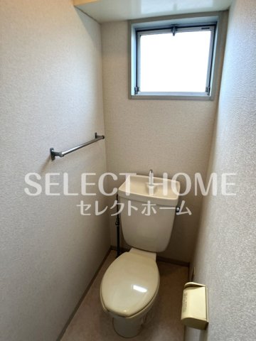トイレ　ゆったりとした空間のトイレです