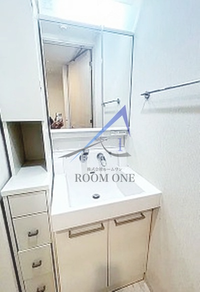 洗面設備　洗面台です。