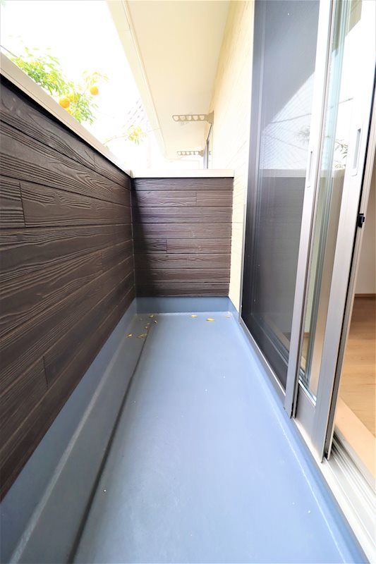 バルコニー　2階居室はバルコニーが有り気持ちの良い風が吹きます