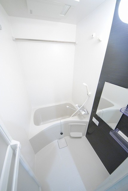 バス・シャワールーム　写真は４０５号室