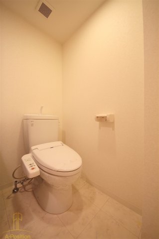 トイレ　ライブコート北梅田