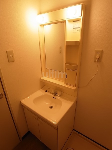 洗面設備　※他のお部屋です、ご参考までに
