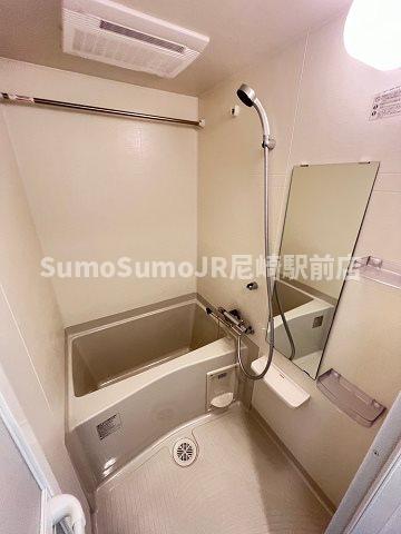 バス・シャワールーム　お風呂で日々の疲れを落としましょう