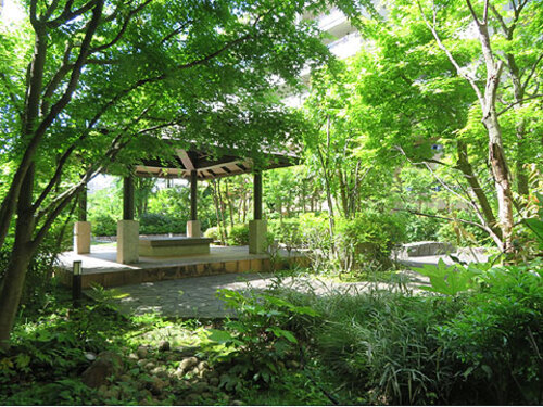 庭　憩いの広場（共有部庭）