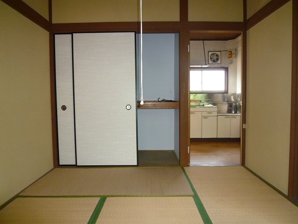 収納　押し入れ
