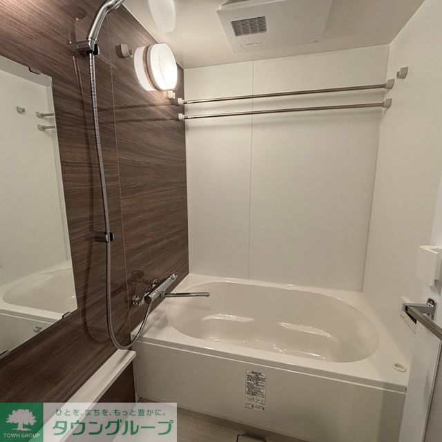 バス・シャワールーム　※写真は同タイプ住戸です。