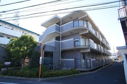 建物外観　丈夫で安心の鉄筋コンクリート造マンションです☆