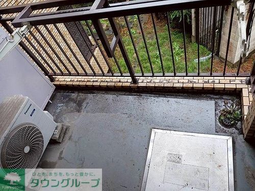 収納　雨天時バルコニー