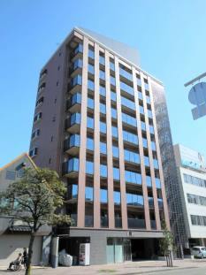 建物外観　落ち着いた雰囲気の外観です
