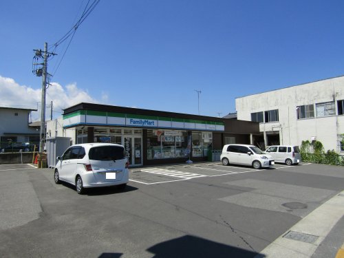 コンビニ　ファミリーマート　日立末広二丁目店（コンビニ）まで575m